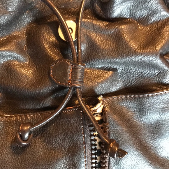 Quality Leather Backpack (Brown) - Picture 5 of 7